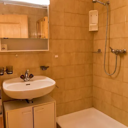 Apartment Chesa Tschierv - Celerina